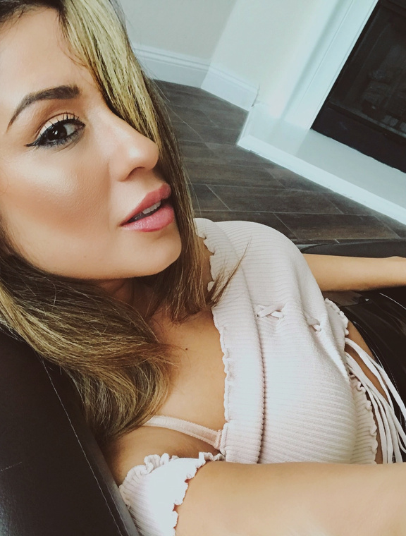 Miss Lexi Chase Onlyfans pictures