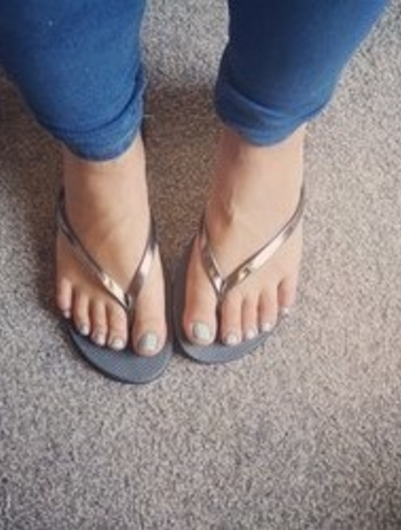 Finebritishfeet  Onlyfans pictures