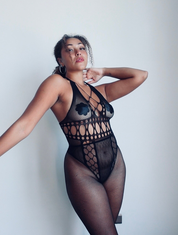 Tlnaxoxo Onlyfans pictures 3